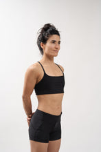 Cargar imagen en el visor de la galería, HOT PANTS CHERRY