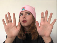 Cargar imagen en el visor de la galería, STAY WILD BEANIE