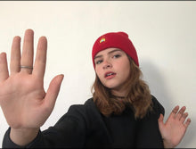 Cargar imagen en el visor de la galería, STAY WILD BEANIE
